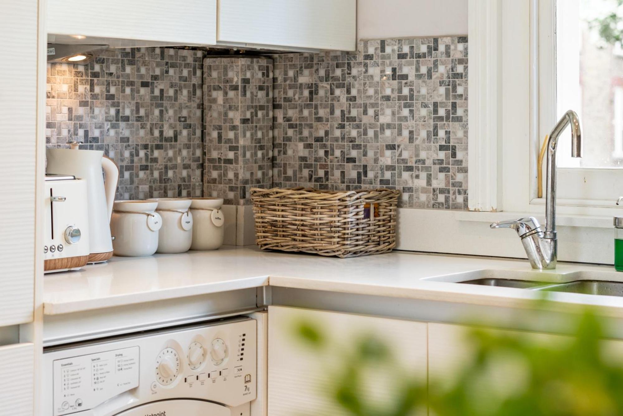 Hidden Gem In Central Location - Beautiful 2 Bed London Bagian luar foto